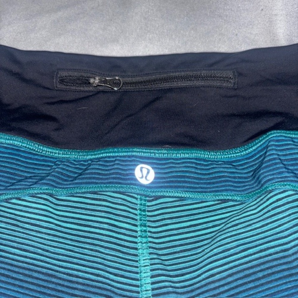 Lululemon Real Quick Shorts Teal Blue Striped Running Athletic Size 10 Low Rise - Picture 3 of 5